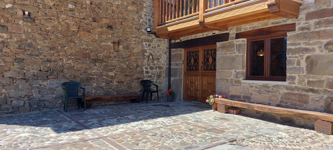 Country house Casa Rural Pembes